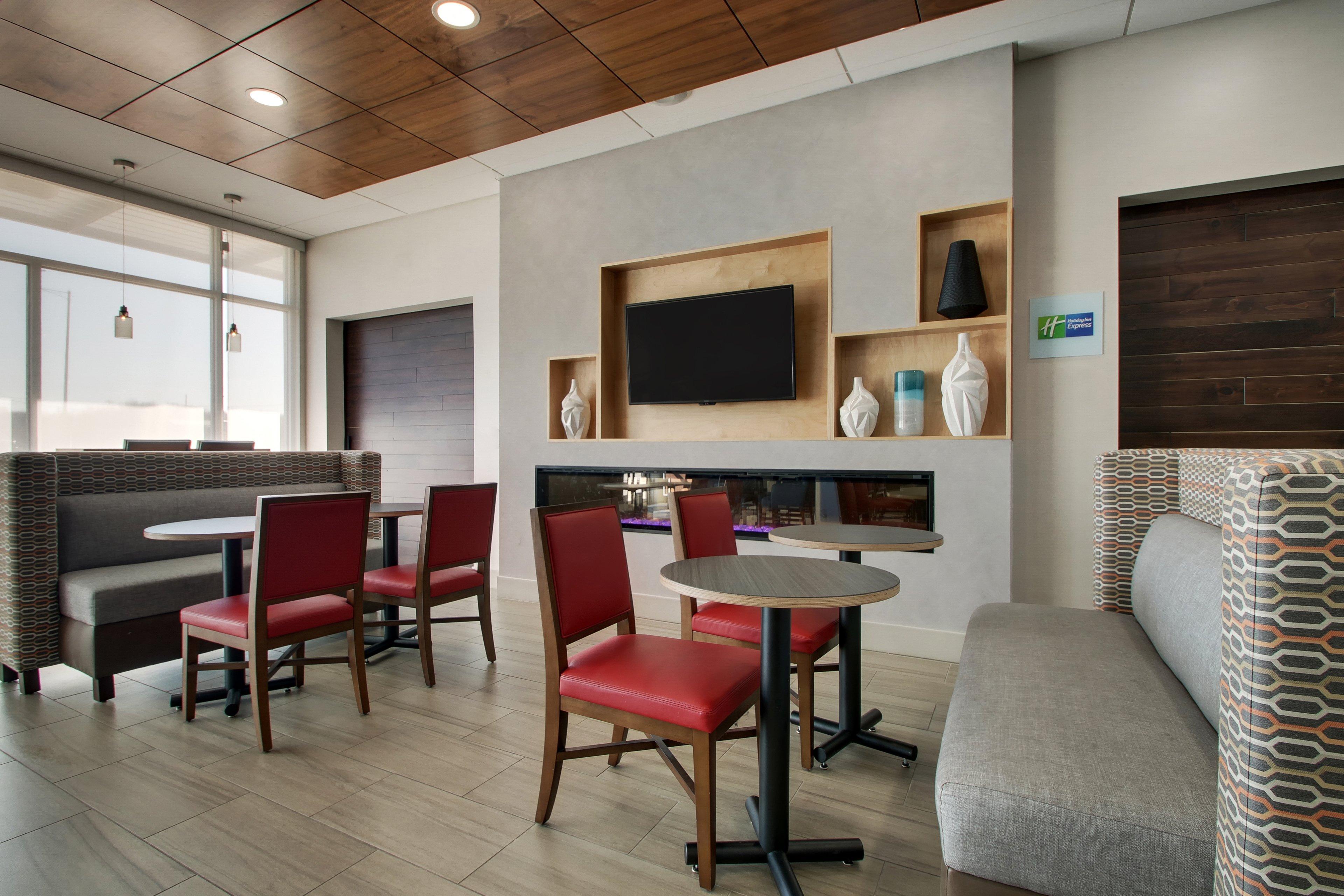 Holiday Inn Express & Suites - Mount Vernon By Ihg Exterior foto